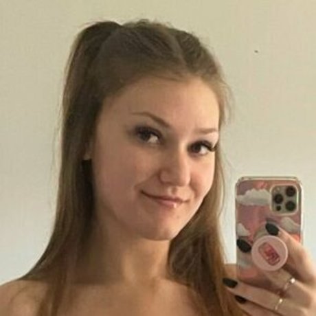 Nahá fotka uniklých OnlyFans od Vixvenus