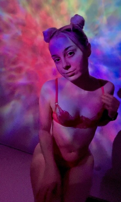 Littlebabywhore
