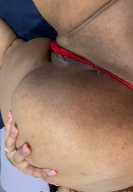 Unamilfy22