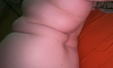 Growingpiggy1305