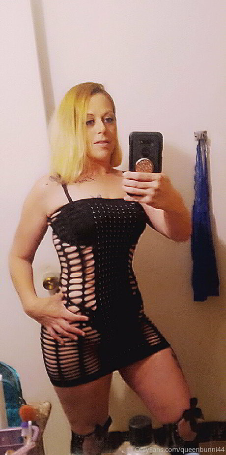 Queenbunni44