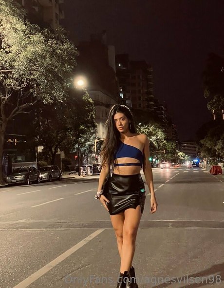 Nahá fotka uniklých OnlyFans od Agnesvilsen98