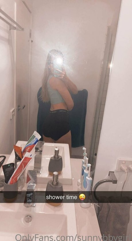 Foto nua vazada do OnlyFans de Sunnybbygirl