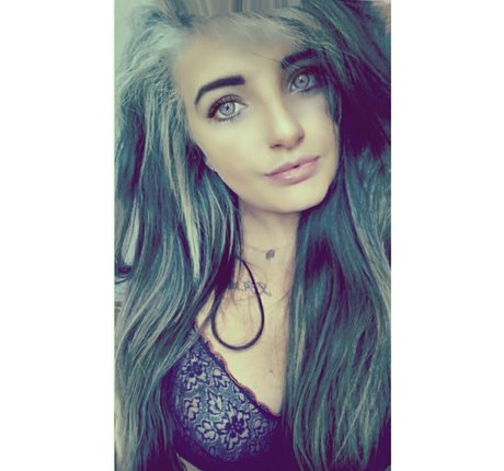 Nahá fotka uniklých OnlyFans od Demigodjansevanrensburg
