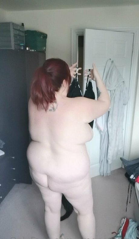 Naken lekkede OnlyFans-bilde av Expandingbbw