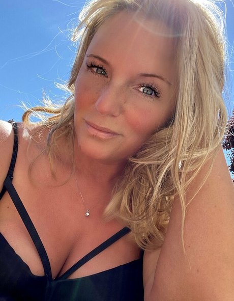 Realelizajayne