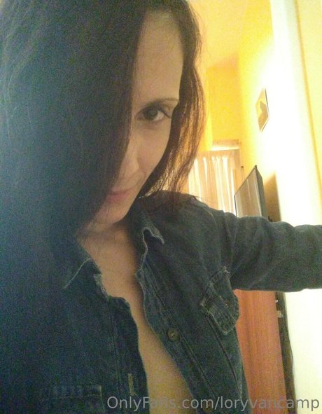 Loryvancamp OnlyFans泄露裸照