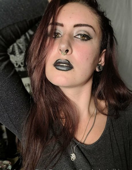 Nahá fotka uniklých OnlyFans od Backshotvikings