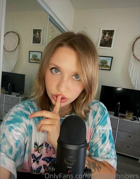 Foto desnuda filtrada de OnlyFans de Willowwhispers