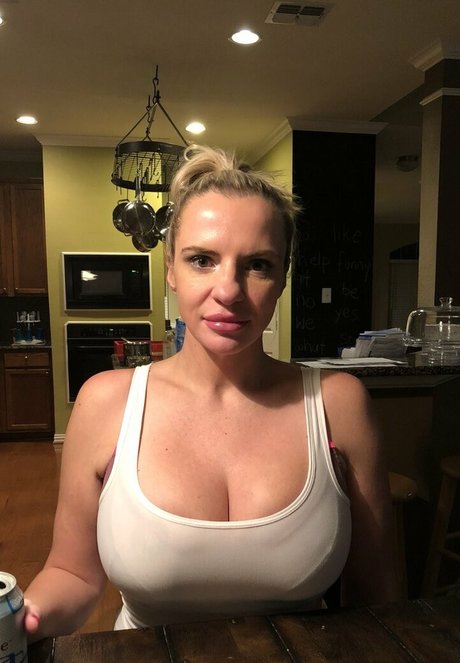 Tori Hendricz OnlyFans泄露裸照