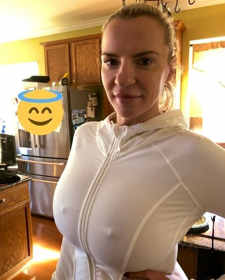 Tori Hendricz