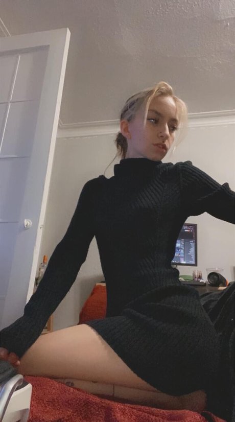 Violetscabaret OnlyFans