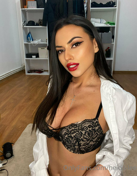 Heidii Lee