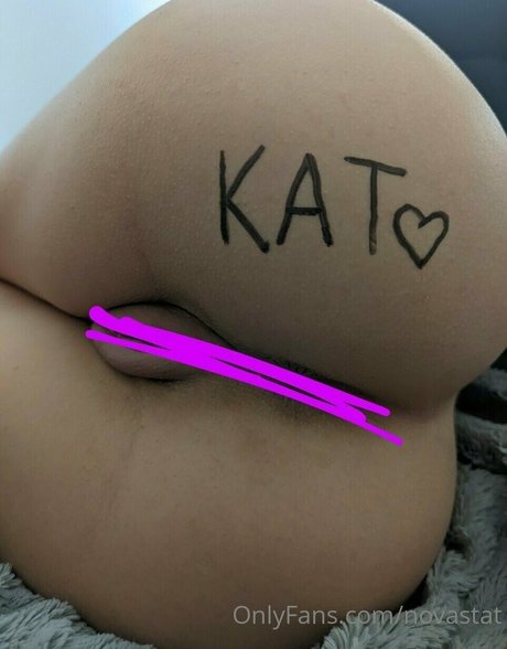 Novastat OnlyFansリークヌード写真