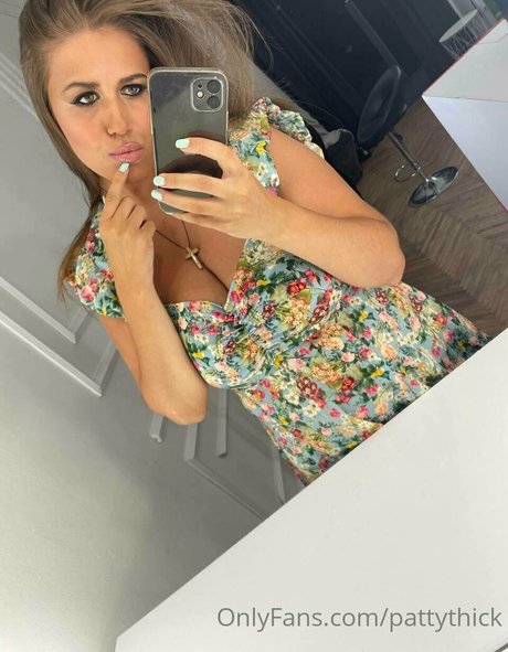 Nøgent lækket OnlyFans-billede af Pattythick