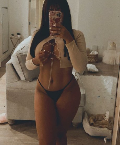 Nagie wyciekłe zdjęcie OnlyFans od Princess Jasmin