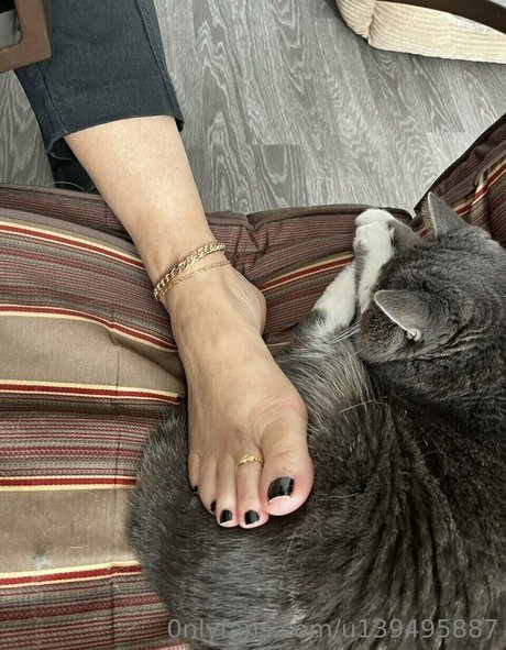 Footmistressmissb