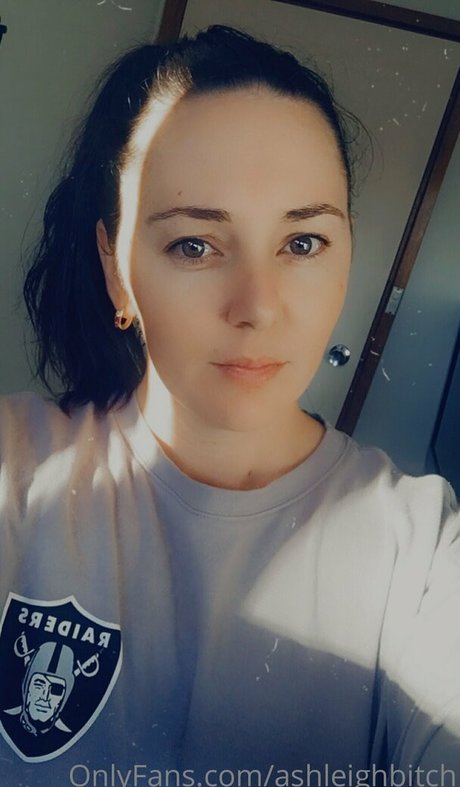 Nacktes geleaktes OnlyFans-Foto von Ashleighbitch