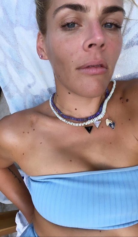 Alaston vuotanut OnlyFans-kuva Busy Philipps