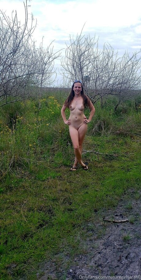 Naken läckt OnlyFans-bild av Naturegirlsarahfl