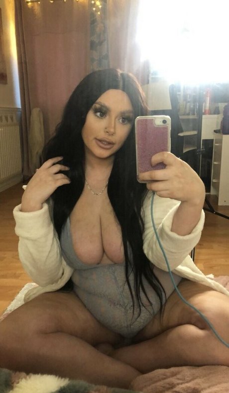 Antoniagrahamx