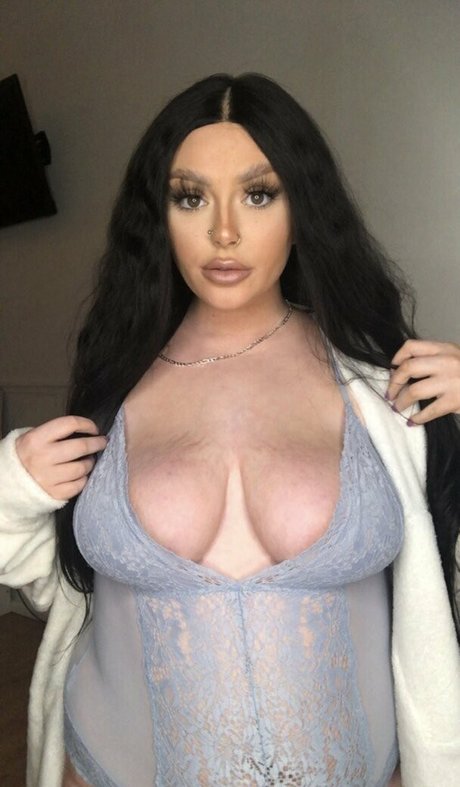 Antoniagrahamx