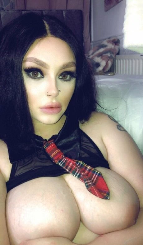 Antoniagrahamx
