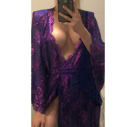 Nahá fotka uniklých OnlyFans od Badbadk