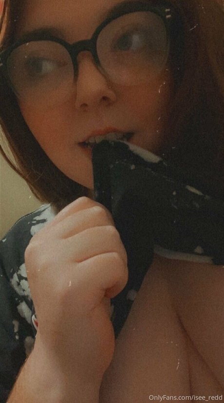 Nahá fotka uniklých OnlyFans od Iseeredd