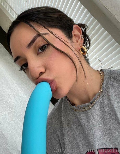Magzilla Magzillac OnlyFans 유출 누드 사진