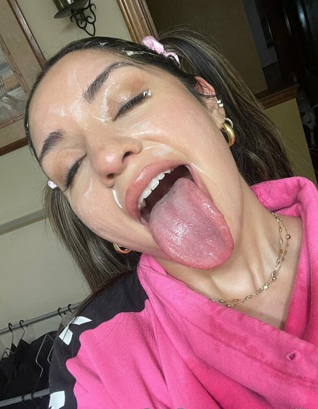 Naken läckt OnlyFans-bild av Magzilla Magzillac