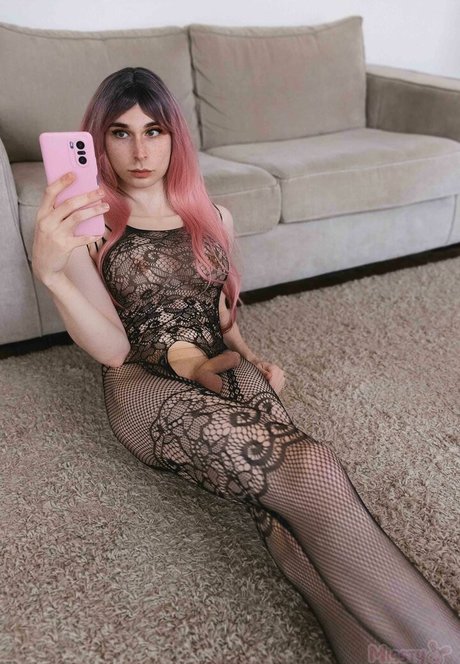 Naken lekkede OnlyFans-bilde av Missty