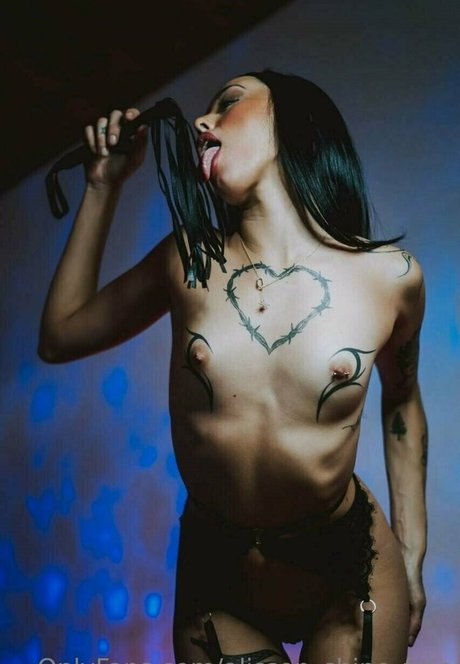 Alisson_shine_free