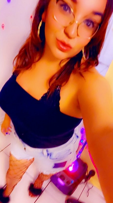 Naken lekkede OnlyFans-bilde av Sexyscorpio6a6yd33