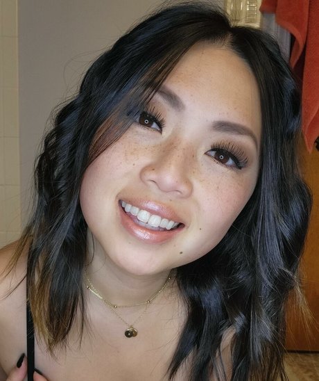 Miss Jee Yung