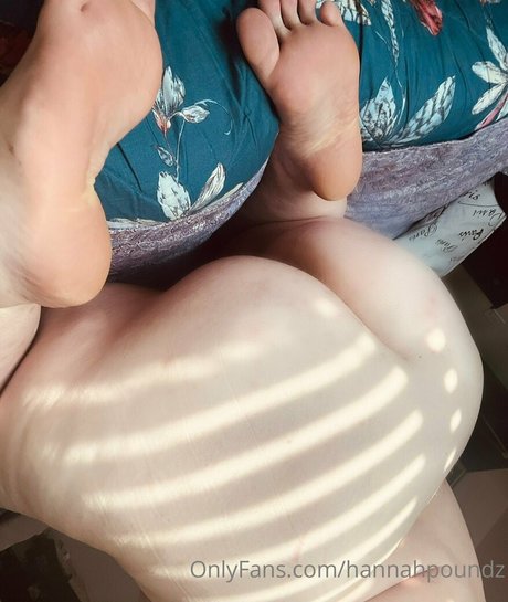 Foto di nudo di fuga di OnlyFans di Hannahpoundz