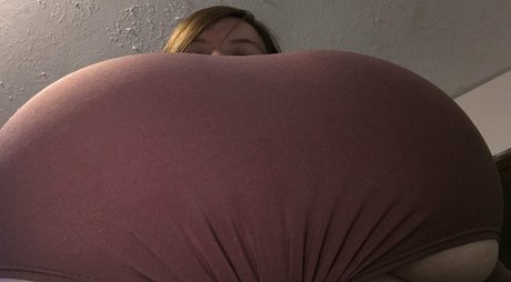 Nahá fotka uniklých OnlyFans od Mandadawn