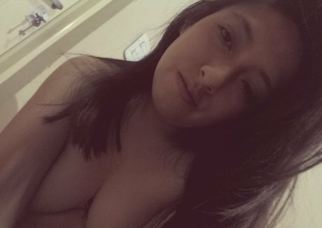 Naakte gelekte OnlyFans-foto van Trinidad26