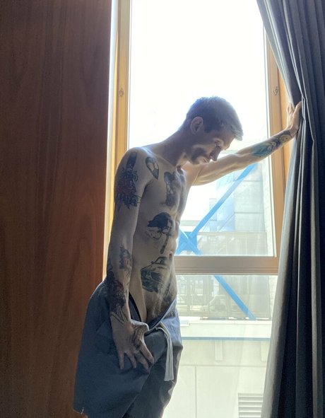 Naken lekkede OnlyFans-bilde av Repairman67