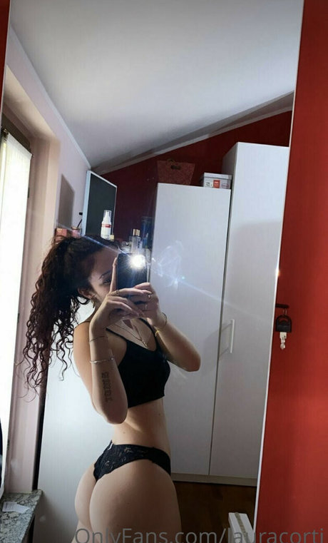 Laura Corti