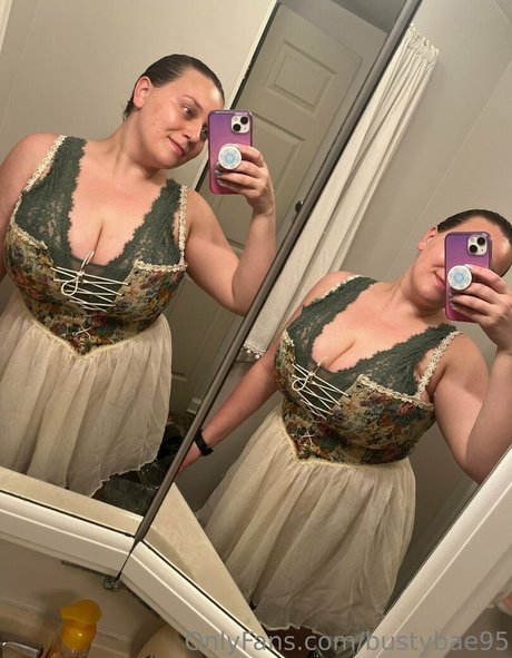 Bustybae95