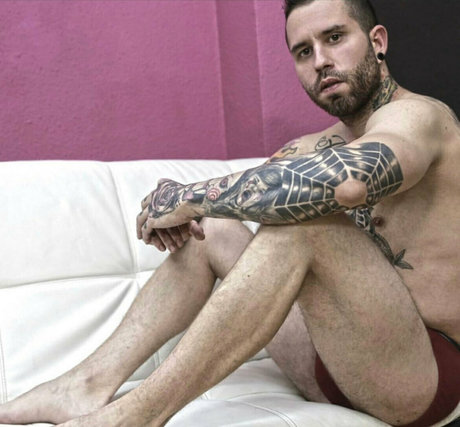Photo nue de fuite OnlyFans de Animalbeetle