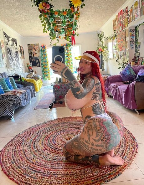 Naken läckt OnlyFans-bild av Sexymarymagdalene