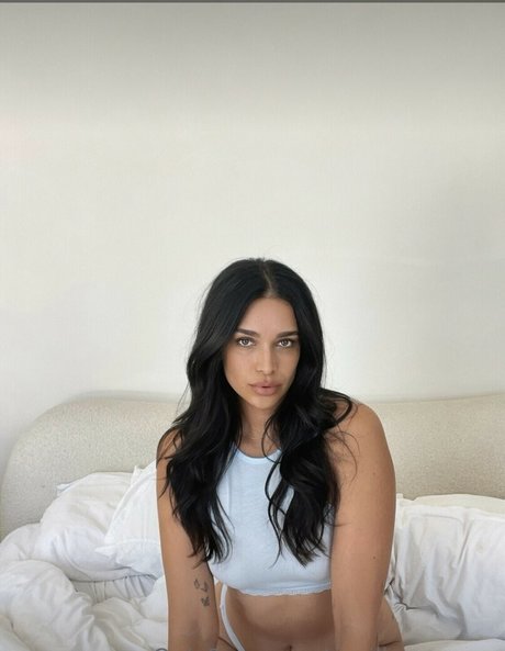 Aprillovegeary