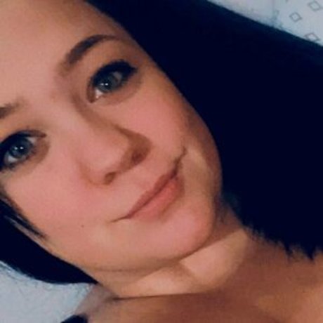 Nøgent lækket OnlyFans-billede af Chalyceanne