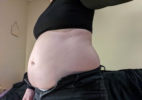 Abbybeebelly