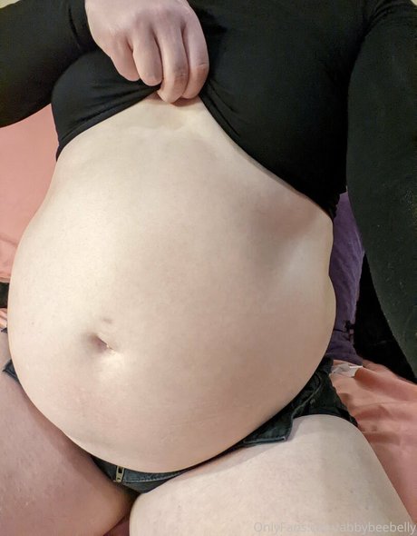 Abbybeebelly