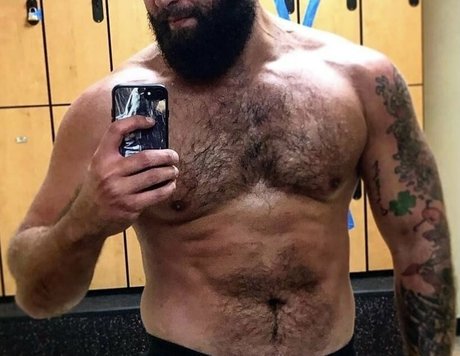Thecavemanxxx