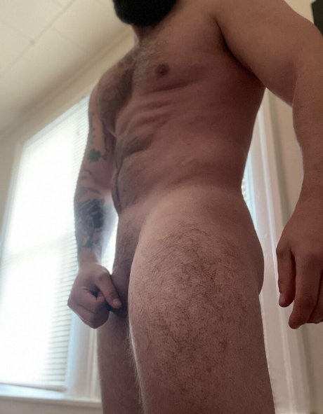 Thecavemanxxx