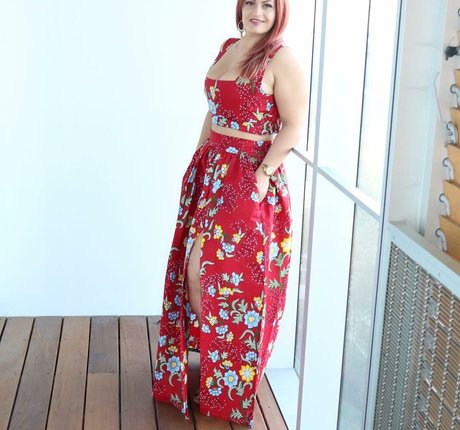 Naken lekkede OnlyFans-bilde av Ioana Chira